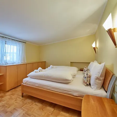 Marys Penthouse זאלבך הינטרגלם