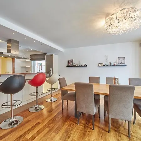 Marys Penthouse זאלבך הינטרגלם