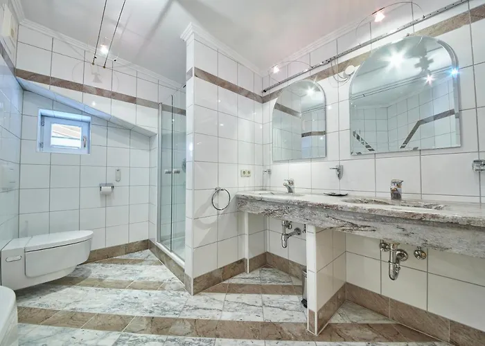 Marys Penthouse شقة *